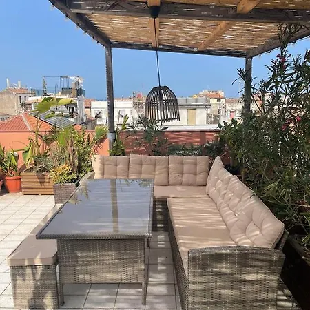 Follow The Sun - Rooftop Terrace Affittacamere Catania