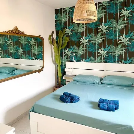 Guest house Follow The Sun - Rooftop Terrace Catania