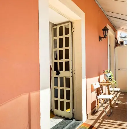 Affittacamere Follow The Sun - Rooftop Terrace