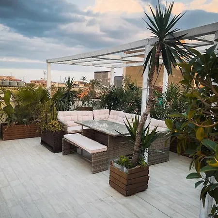 Follow The Sun - Rooftop Terrace Catania